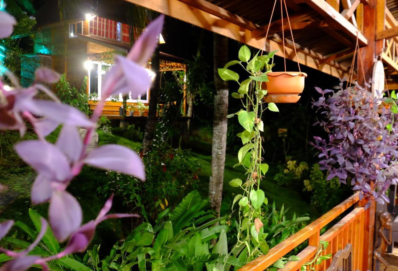 Air Manis Hillside Villa Cafe & Resto Padang  Ngoại thất bức ảnh